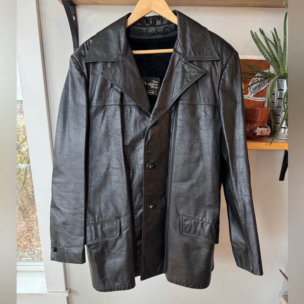 Vintage Sears The Leather Shop Black Leather Jacket Coat Zip Out Fur Lining 42T